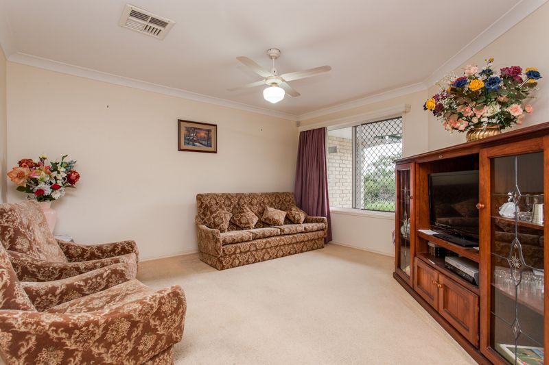 35 Paterson Place, Forest Lake, QLD 4078