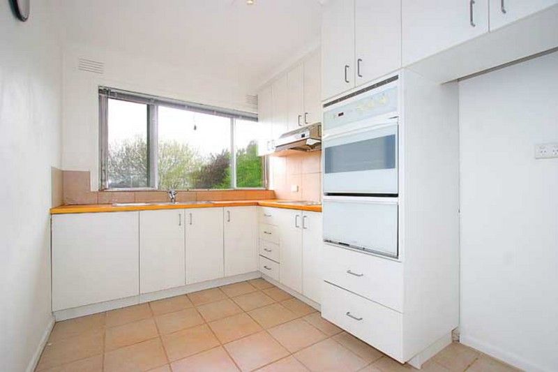 11/10 Albert Avenue, Oakleigh, VIC 3166