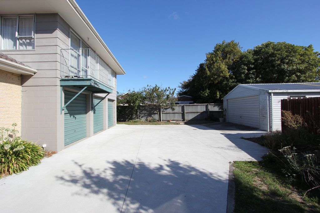 17 McKellar Place, Hornby, Christchurch City