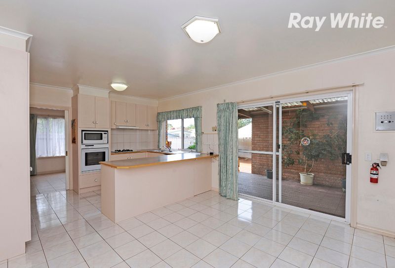 23 Flag Street, Kingsbury, VIC 3083