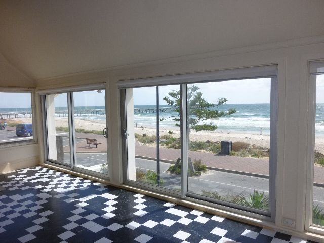 281 Esplanade, HENLEY BEACH, SA 5022