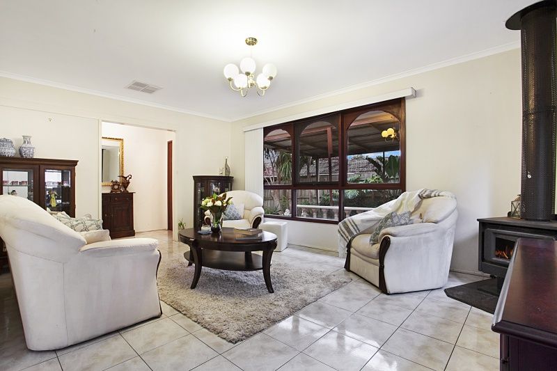 24 Marna Court, Noble Park, VIC 3174