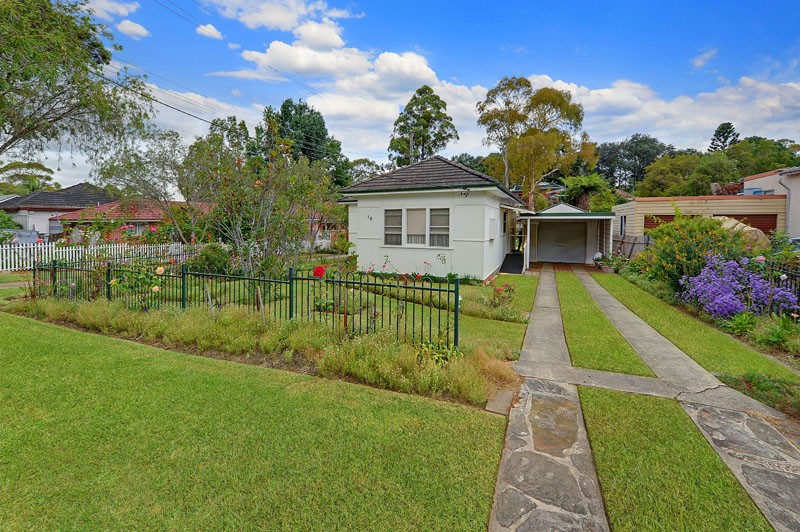 18 Queens Road, Asquith, NSW 2077