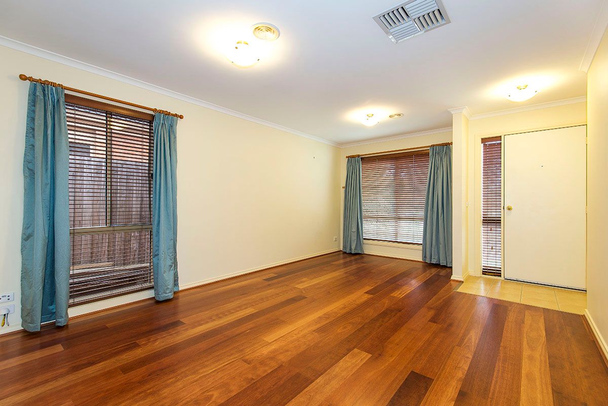43 Rolain Avenue, South Morang, VIC 3752