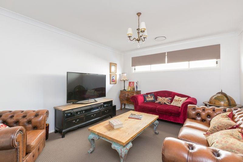 6  Thursday Avenue, SHELL COVE, NSW 2529