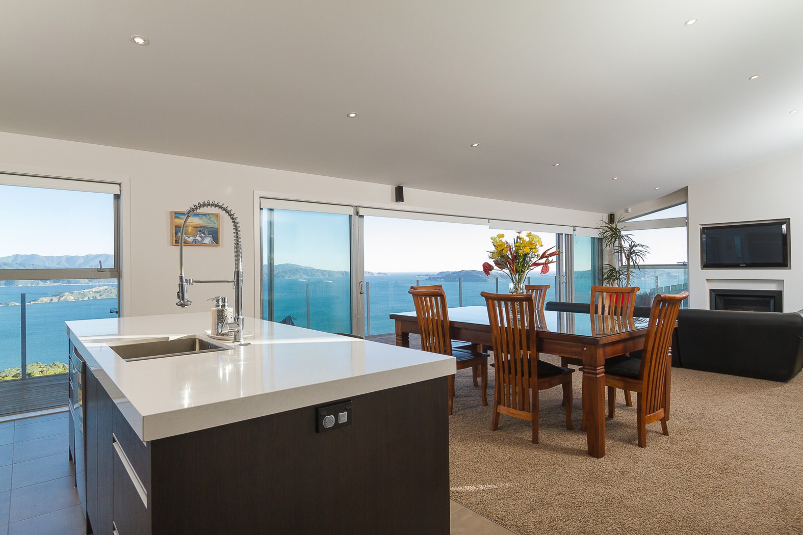 19 Bennett Grove, Newlands, Wellington City