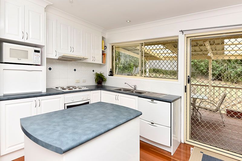 18 Knight Street, Rochedale South, QLD 4123