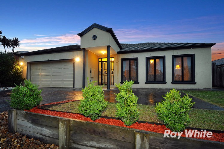 10 Bramble Close, Lyndhurst, VIC 3975