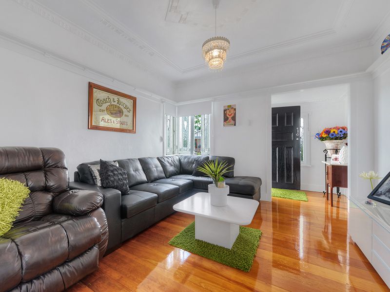56 Clifford Street, Stafford, QLD 4053