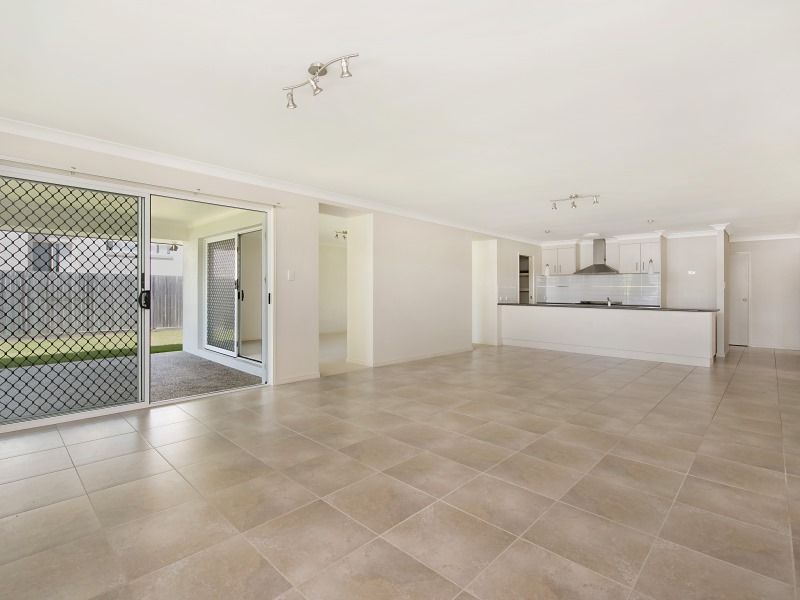 28 Tuckeroo Drive, Meridan Plains, QLD 4551