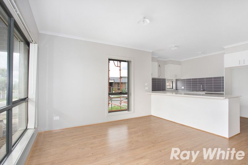 Unit 3/7 Cyan Crescent, Officer, VIC 3809