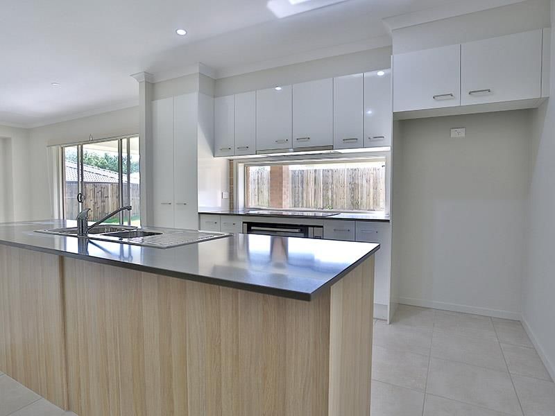 17 Thorpe Street, Burpengary, QLD 4505