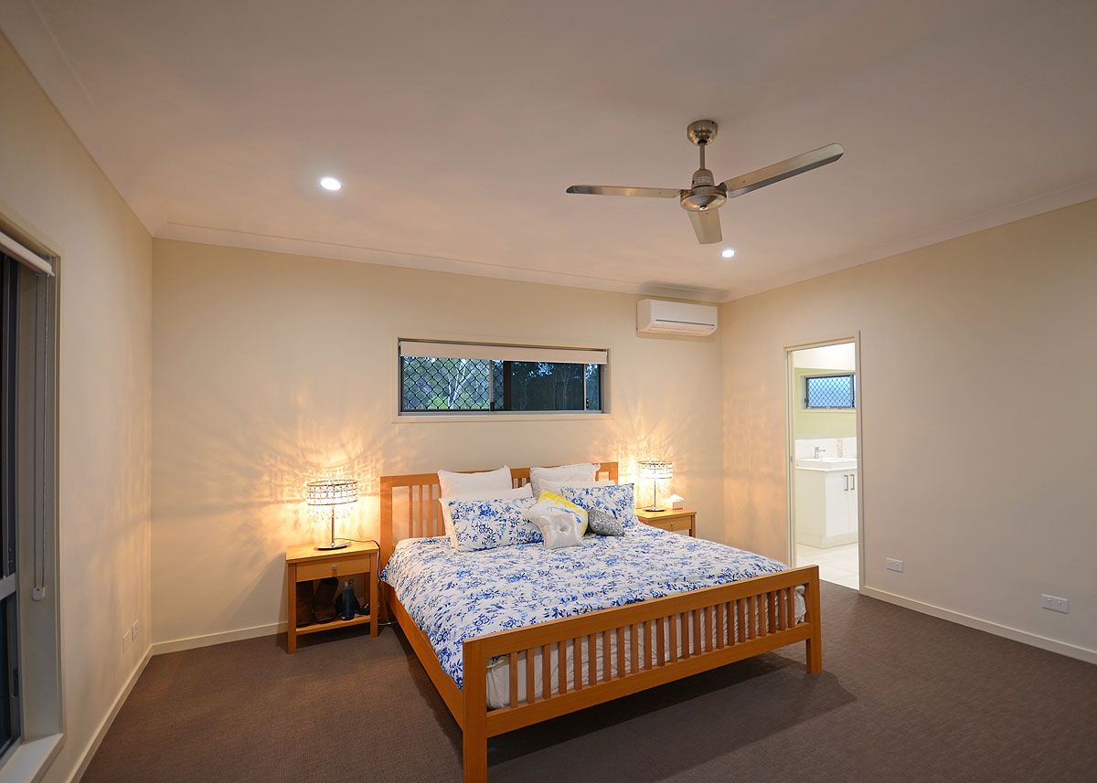 31 Ronaldo Way, Urangan, QLD 4655