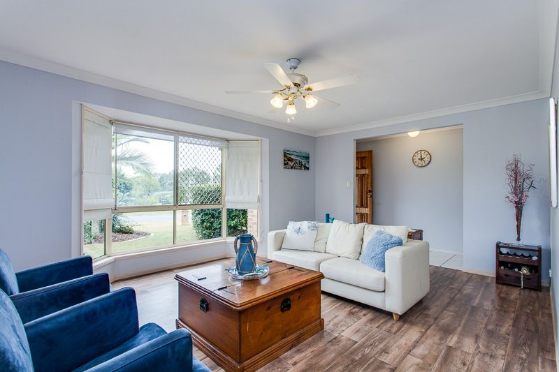 9 Cook Street, Forest Lake, QLD 4078