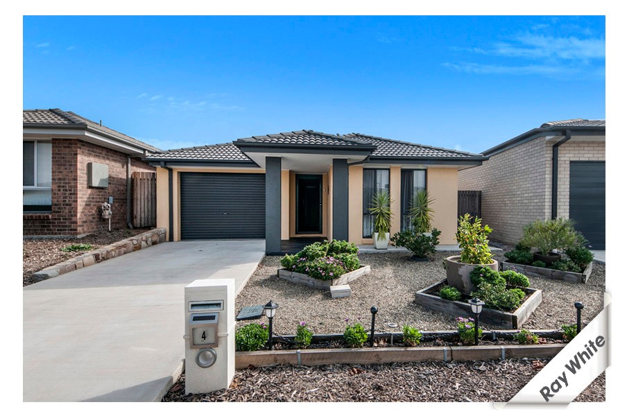 4 Herring Place, Macgregor, ACT 2615