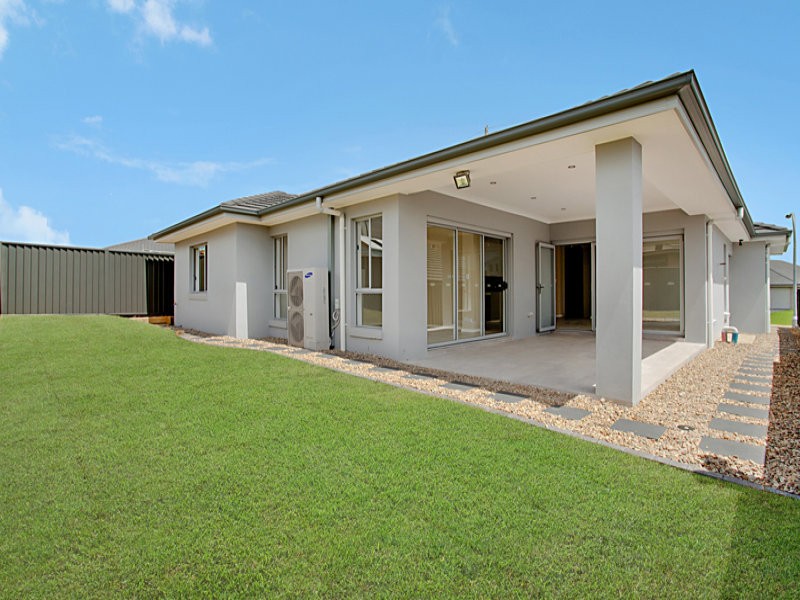7 Explorer Drive, GREGORY HILLS, NSW 2557
