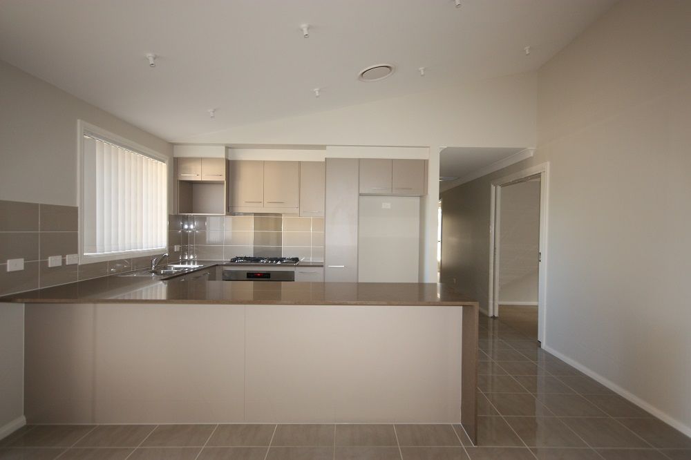10 Argent Street, Spring Farm, NSW 2570
