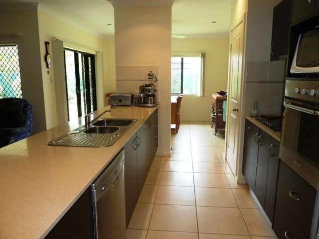 11 Edge Close, Kewarra Beach, QLD 4879