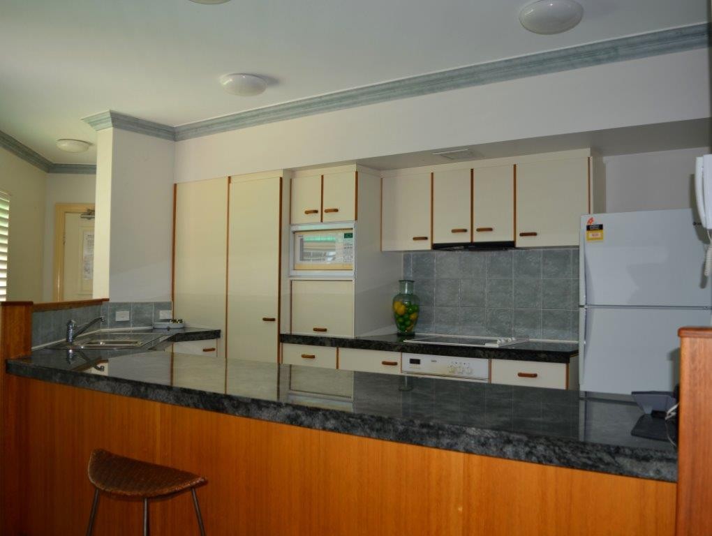 8/53-55 Vasey Esplanade, Trinity Beach, QLD 4879