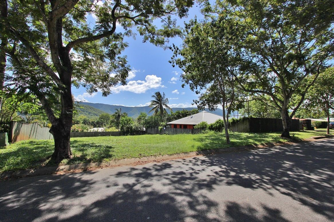 70 Moresby Street, Trinity Beach QLD 4879
