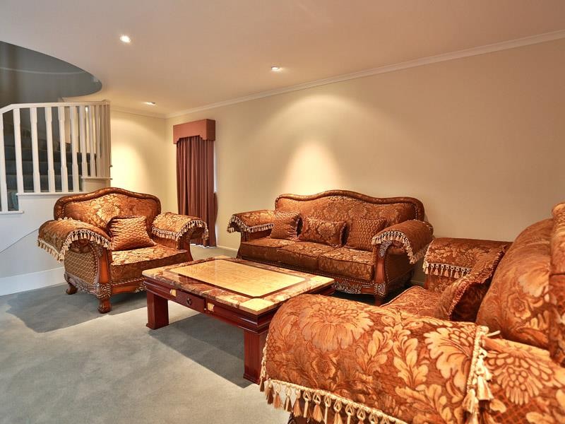 8 Mercury Court, BRIDGEMAN DOWNS, QLD 4035