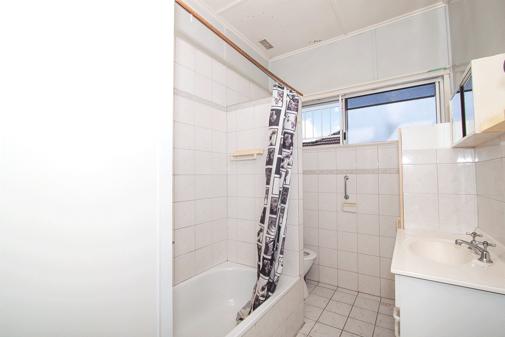 171 Seville Road, Holland Park, QLD 4121