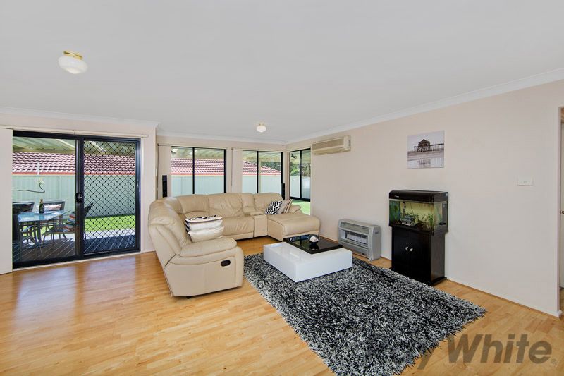 7 Bangalay Close, Blue Haven, NSW 2262