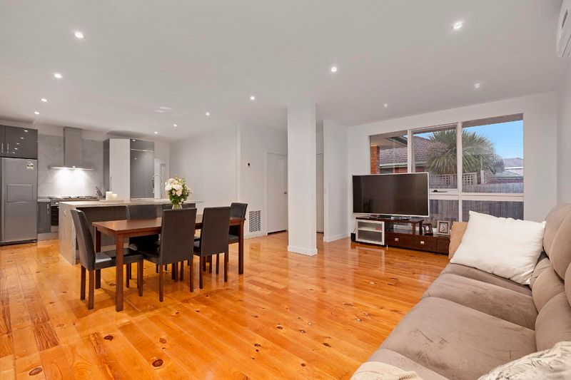 2/30 Woornack Road, Carnegie, VIC 3163