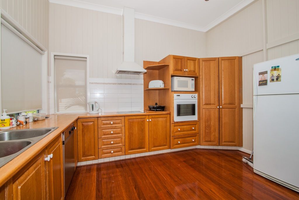 10 Collins Street, Annerley, QLD 4103