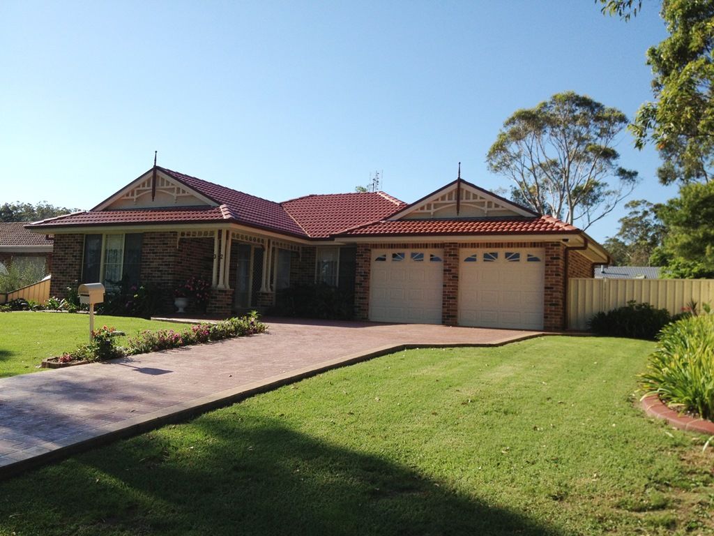 32 Carson Crescent, Callala Bay NSW 2540