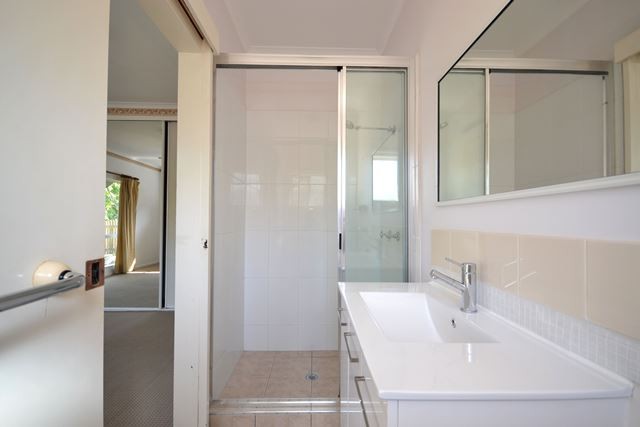 15 Limpet Street, TRINITY BEACH, QLD 4879