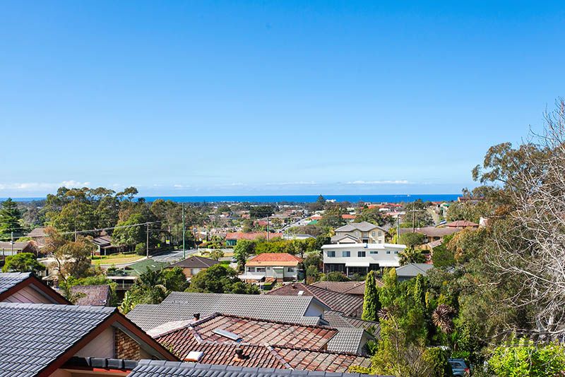 7 Rhodes Avenue, BALGOWNIE, NSW 2519