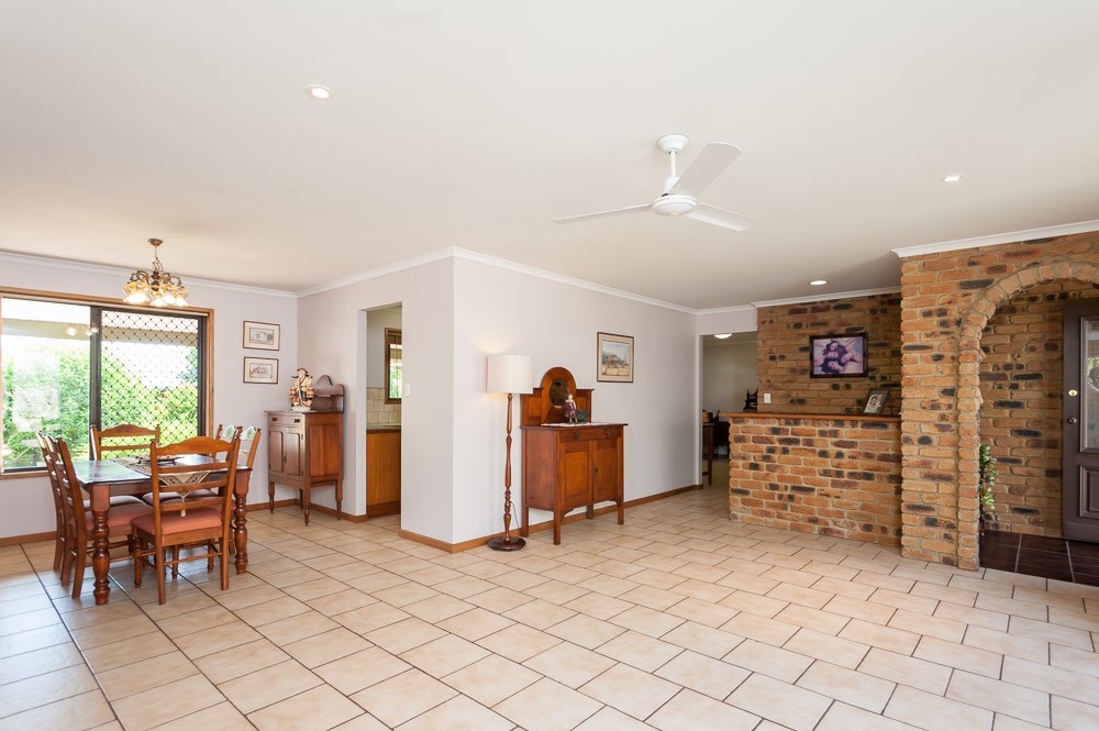 24 Wharf Road, Bli Bli, QLD 4560