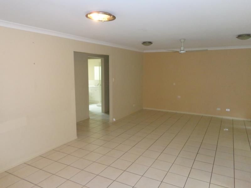 4 Bartle Frere Crescent, Algester, QLD 4115