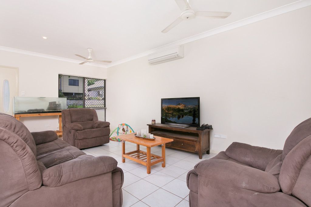 Trinity Beach, QLD 4879