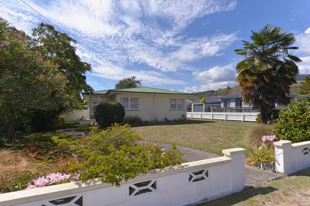 21 Manson Avenue, Stoke, Nelson City