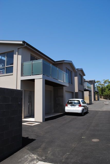 2/16 Hyland Street, WARRNAMBOOL, VIC 3280