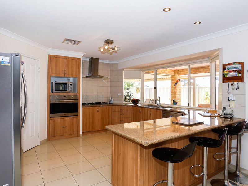 67 Russell Road, Madeley, WA 6065