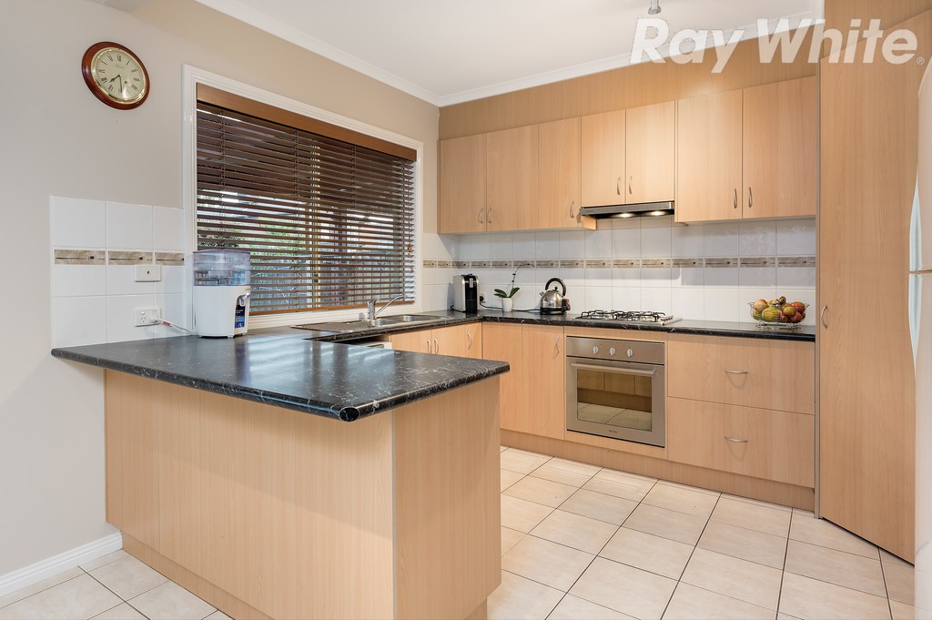 52 Stafford Road, South Morang, VIC 3752