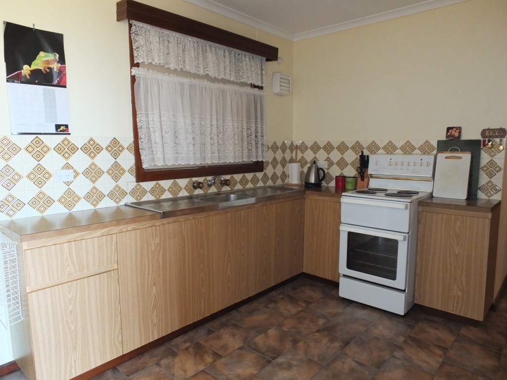 64 Woodforde Drive, NORTH BEACH, SA 5556