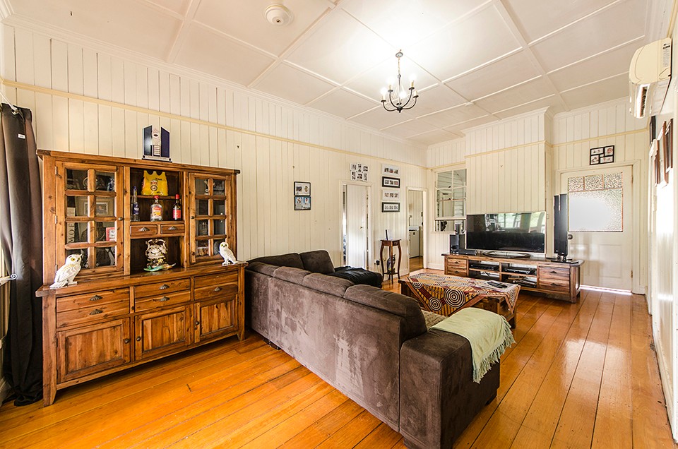 6 Ivory Street, North Toowoomba, QLD 4350