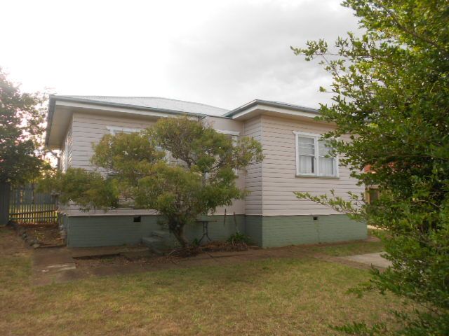 383 West Street, Harristown, QLD 4350