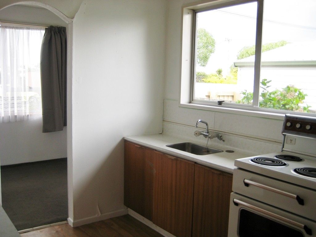 376 Pine Avenue, South Brighton, Canterbury