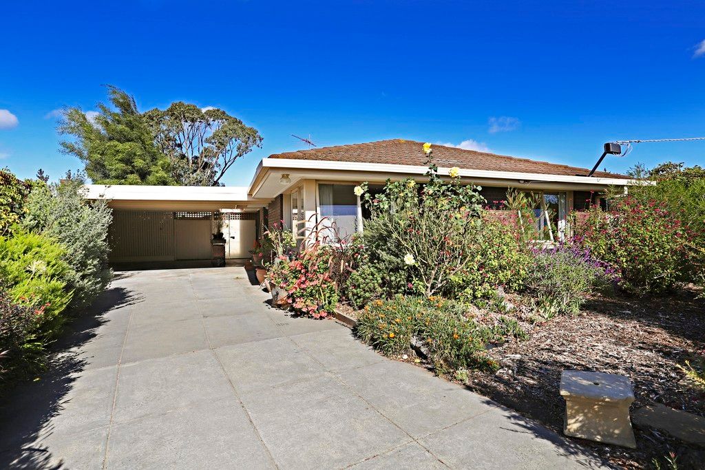 6 Cranley Court, Grovedale VIC 3216