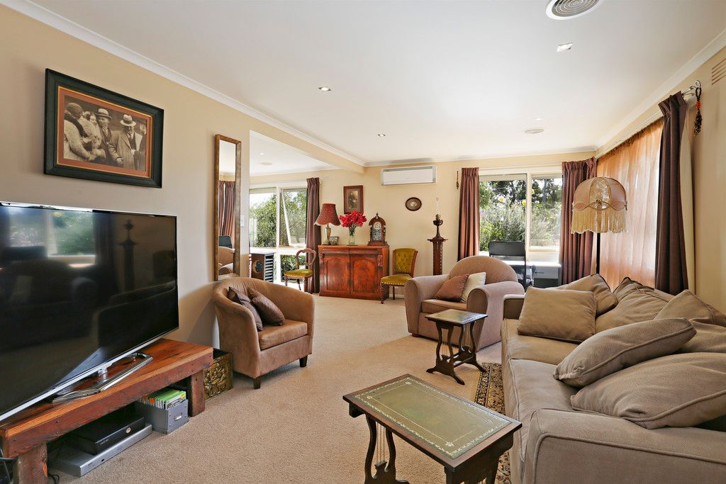 6 Cranley Court, Grovedale, VIC 3216