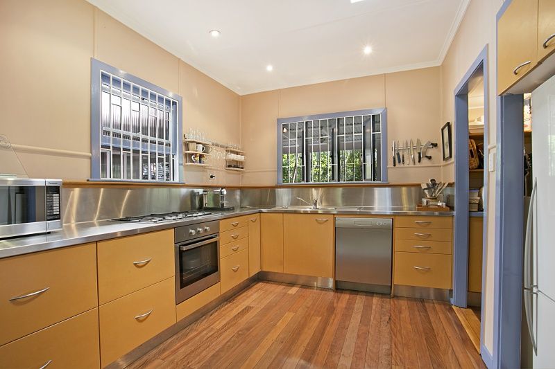 32 Queenscroft Street, Chelmer, QLD 4068