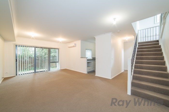 51 Kestrel Circuit, Shortland, NSW 2307