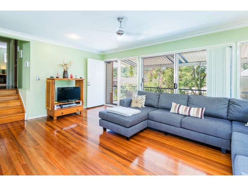 5 Geneva Street, Wishart, QLD 4122