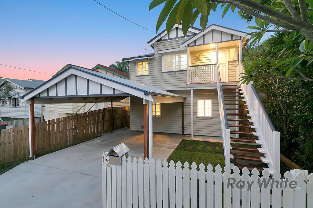 12 Ashton Street, Camp Hill QLD 4152