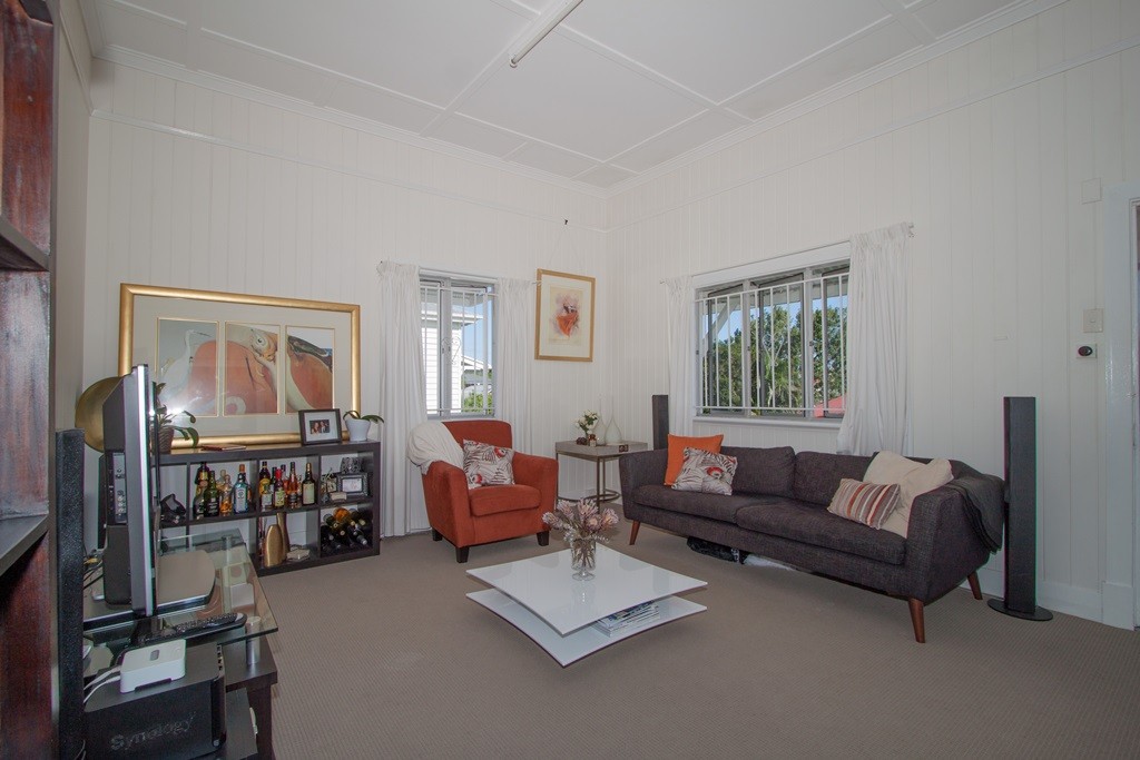 120 Ashby Street, Fairfield, QLD 4103